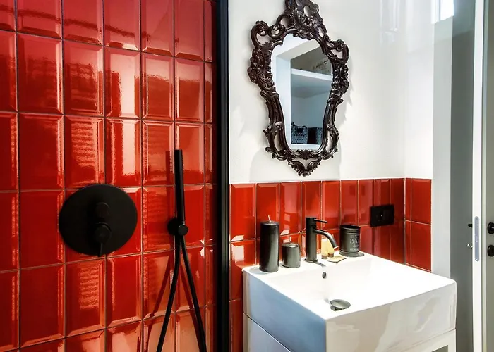 Casa Dei Viaggiatori - The House Of Travelers * Комо